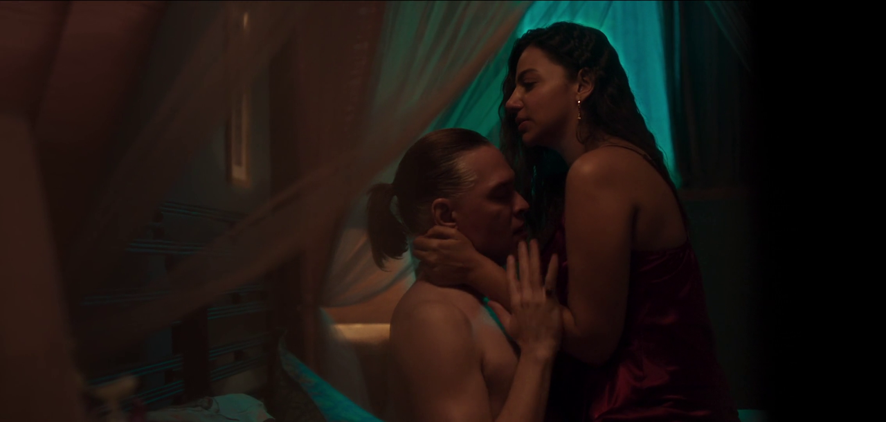 vlcsnap-2022-11-19-15h48m24s505