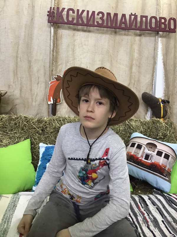 D8AA8FB2-C50B-4723-A8D4-732E122C42F4