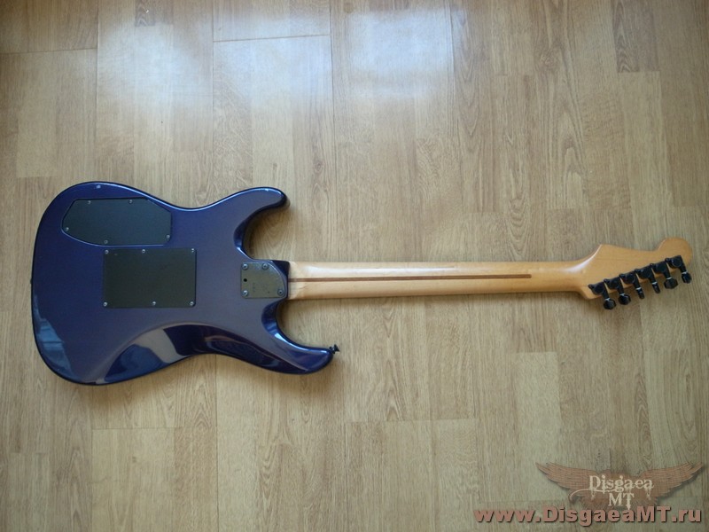 Fender_HM_Strat_3rd-blk_019