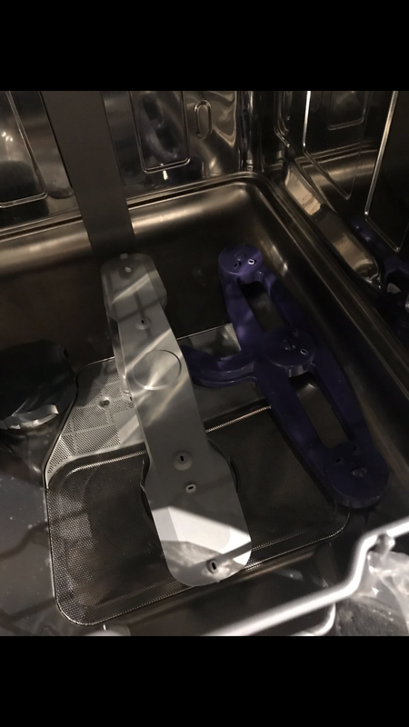 2A8CA253-3B84-4F38-B88E-57EBA17C468F