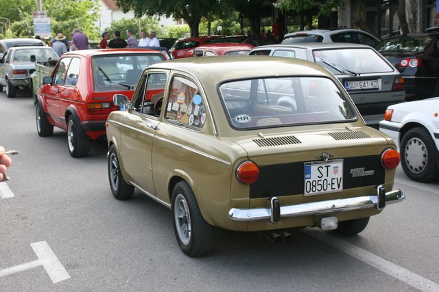  FIAT 850 Special - Page 3 IMG-0069