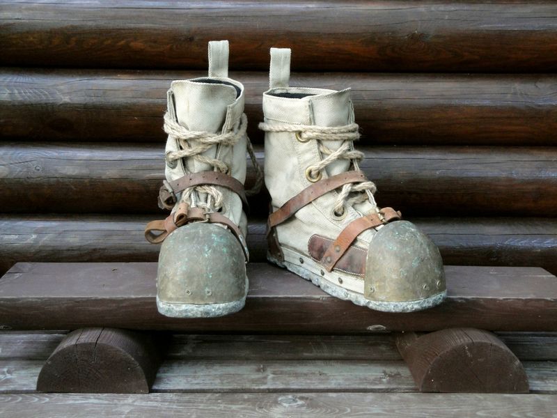 1.Галоши СВВ-55   1955 г.