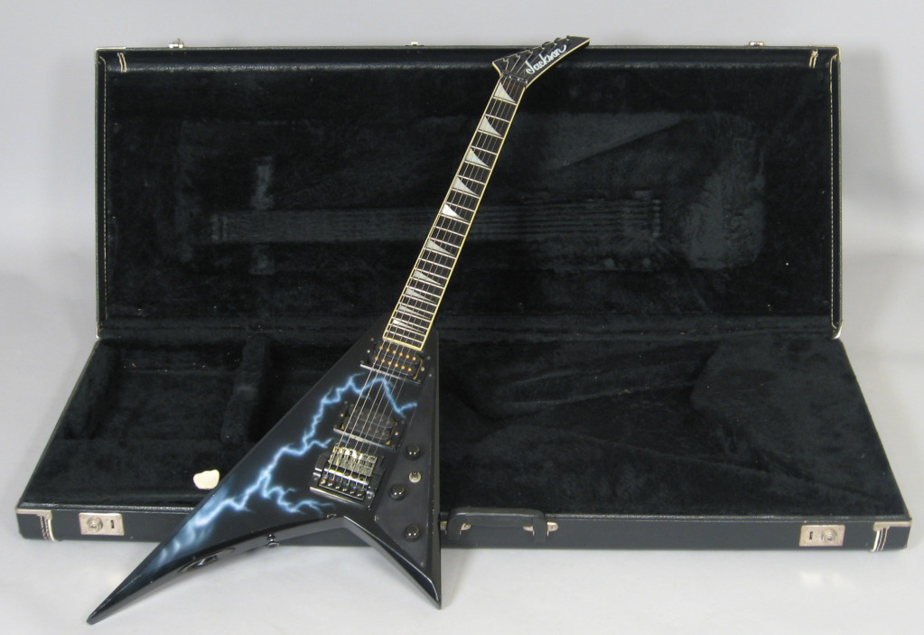 1985JacksonRandyRhoadsGraphicGuitar007