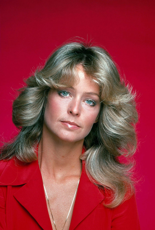 FarrahFawcett_mb76