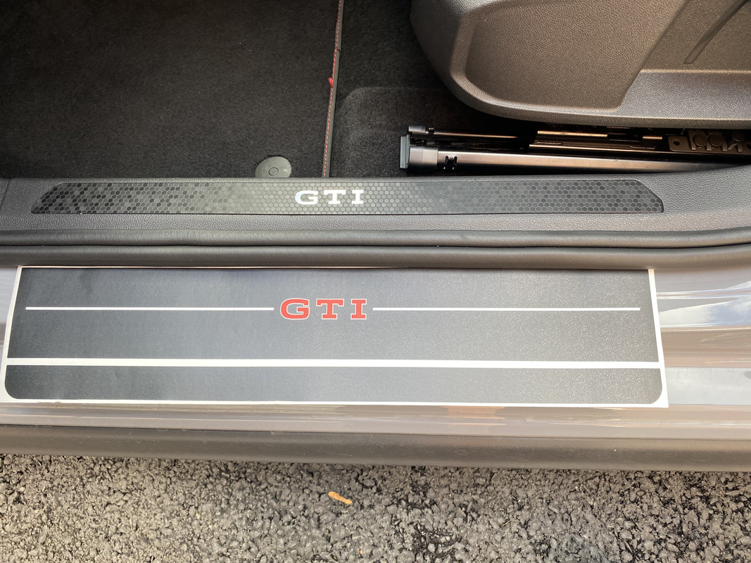 AE0225DB-362C-449E-A737-56468DF22232