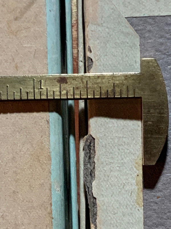 D8742512-11DF-4282-87E3-1491EBCCB4B0