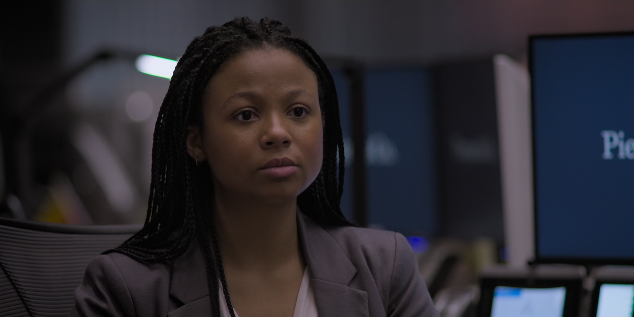 Industry.S01E03.Notting.Hill.1080p.10bit.AMZN.WEB-DL.DDP5.1.HEVC-Vyndros.mkv_snapshot_17.33_[2020.12