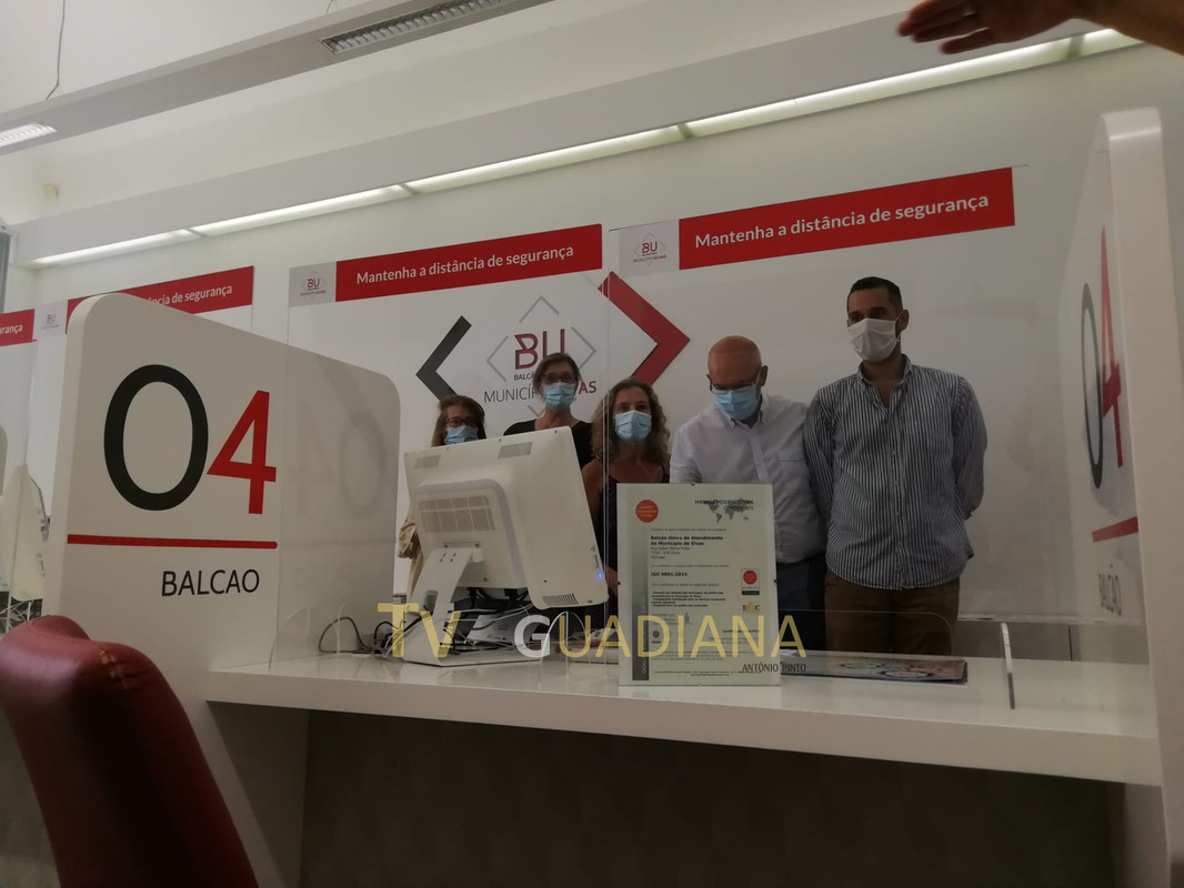 ELVAS: BALCÃO ÚNICO DA CÂMARA MUNICIPAL RECEBEU CERTIFICADO DE QUALIDADE (C/VÍDEO) 6