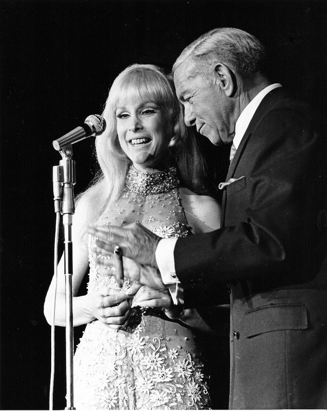 Barbara_Eden_b76