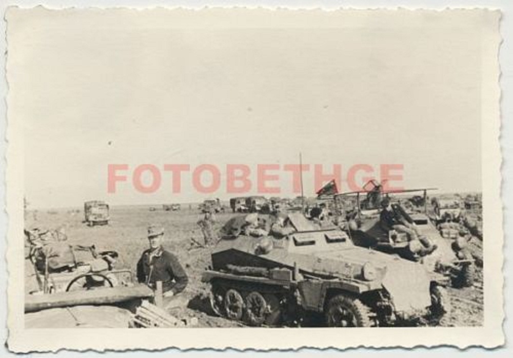Sdkfz Panzerspähwagen mit Rahmenantenne Angriff Rostow am Don 19