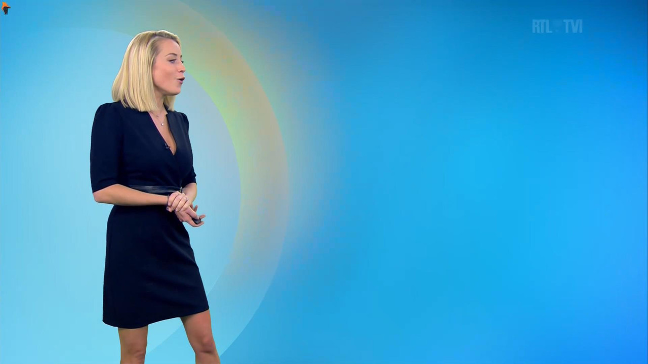 Emilie Dupuis 131021.mp4_snapshot_04.05_[2021.10.13_17.04.58]