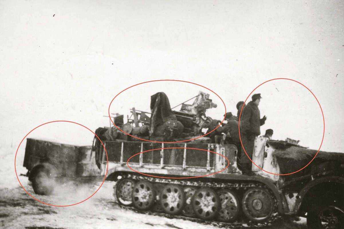 Orig. Foto SdKfz 7-1 2cm Flak Vierling auf Zugkraftwagen 8 to Winter 1942 Anhäng