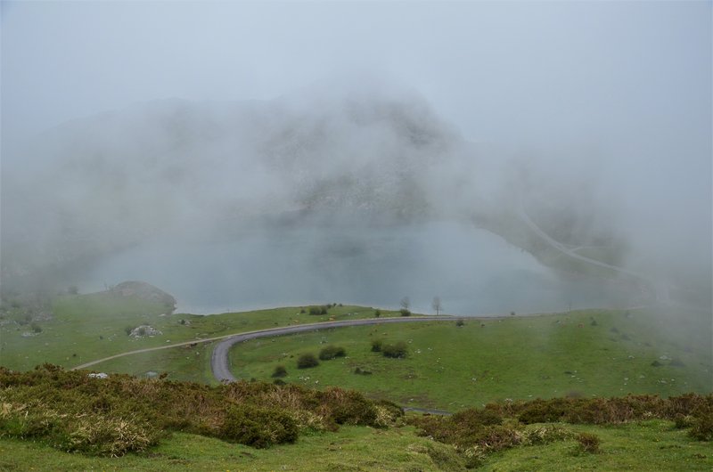 PICOS DE EUROPA-16-5-2013-LEON/ASTURIAS/CANTABRIA - Paseando por España-1991/2016 (40)