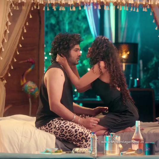109-Anupama-Parameswaran-as-Lilly-Joseph-in-the-movie-Tillu-Square-2024