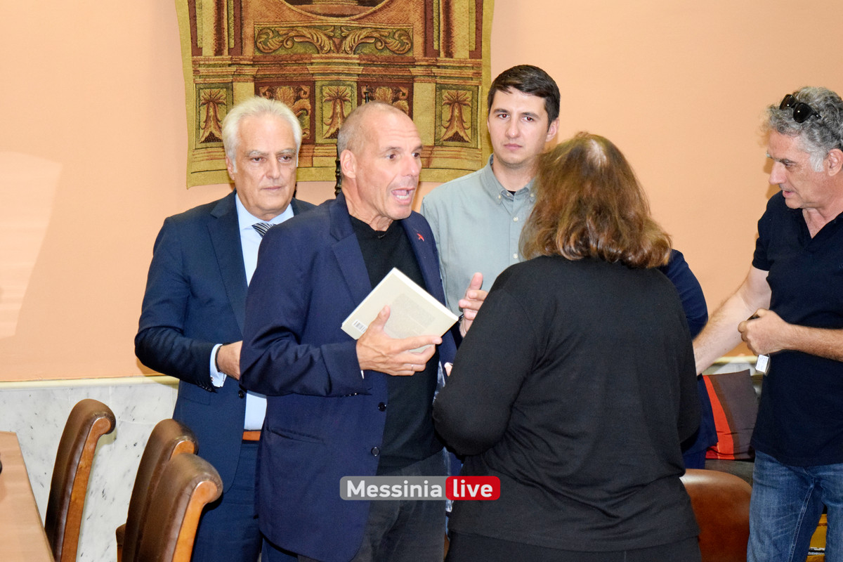 VAROUFAKIS-KALAMATADSC-1234