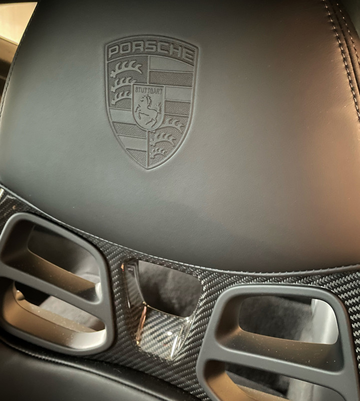 6DD43792-1FAE-4D1A-A4A4-DCFC4139BB41