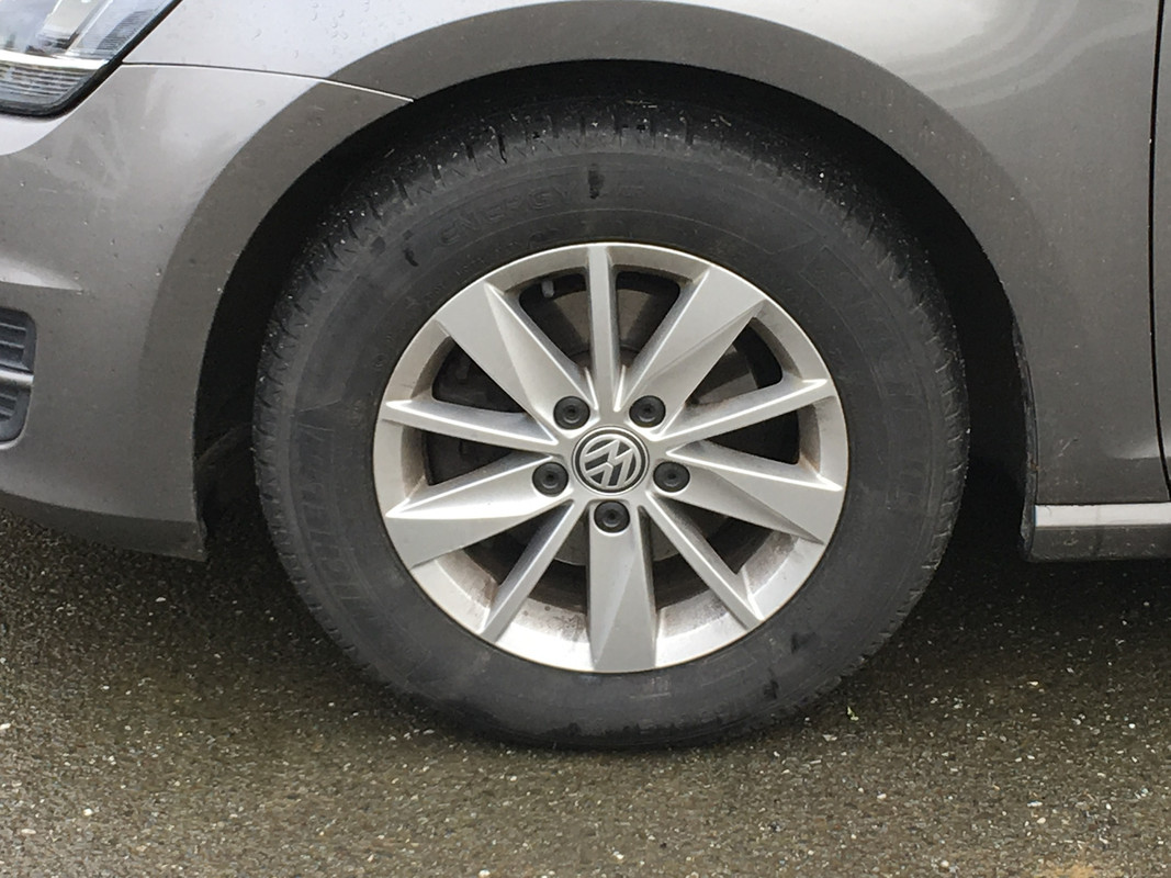 8DB727B6-3471-43BA-8F34-8AA725204A89