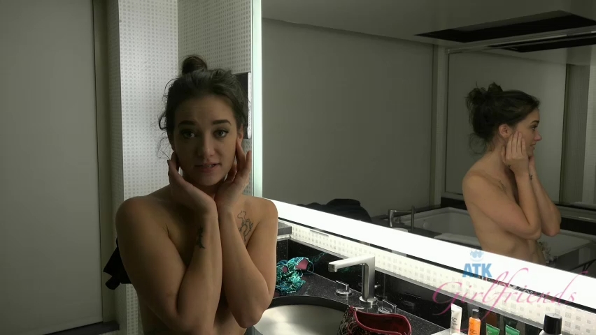 GPage - ATKG!rlfr!3nd$ - 060916 SD.mp4_snapshot_18.57.136