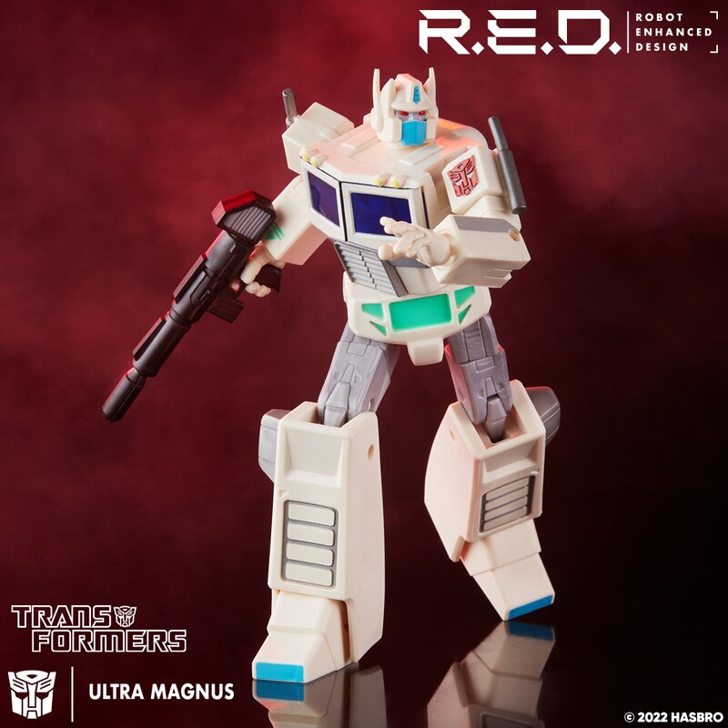 Transformers Official RED Knock Out & Ultra Magnus Image (16)__scaled_800