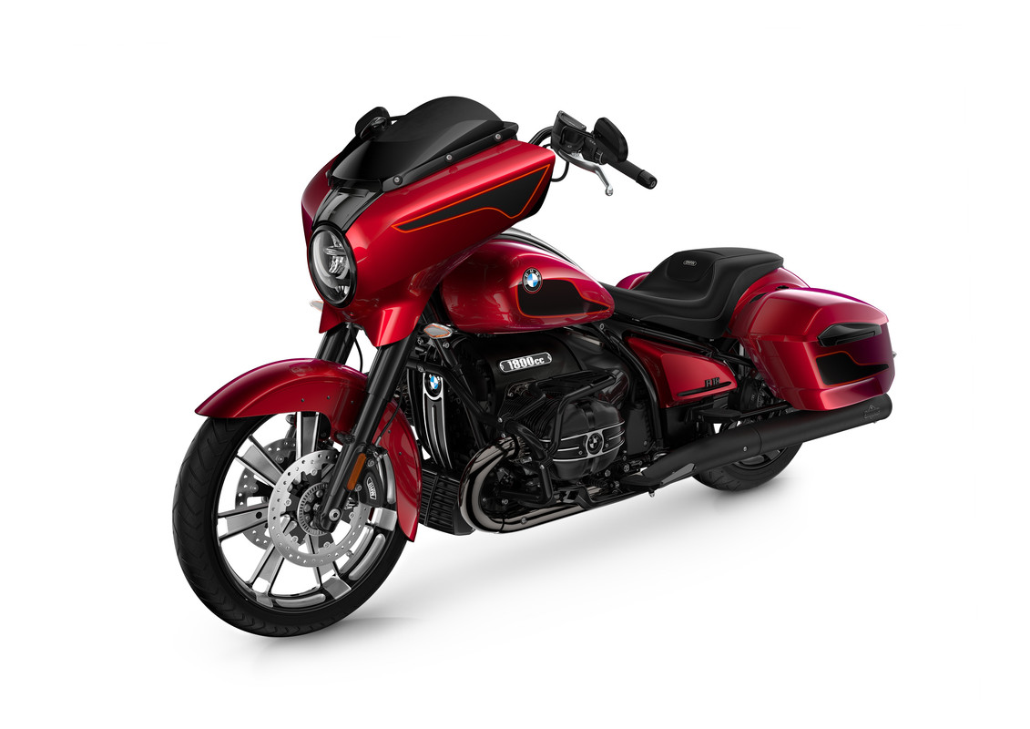 P90569096_highRes_bmw-r-18-equipment--