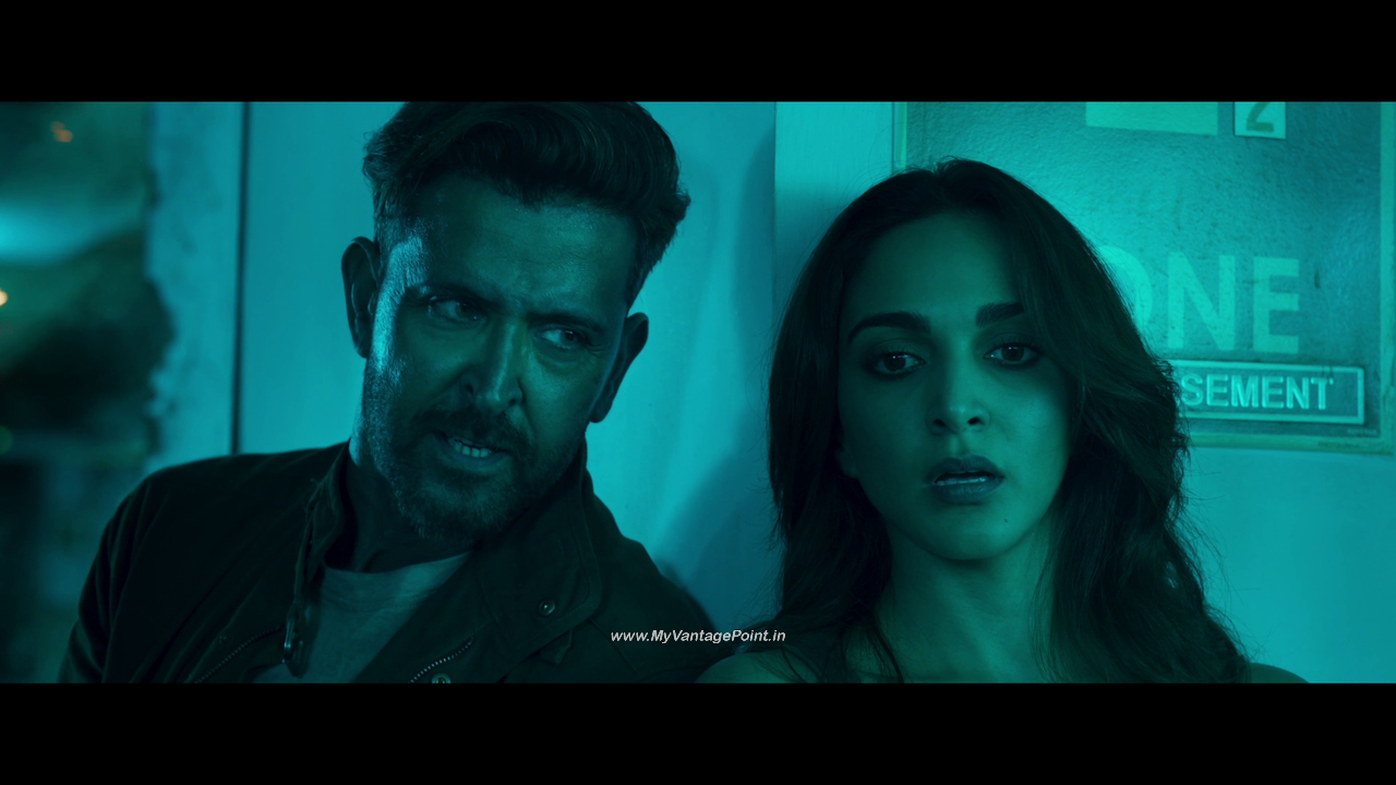 94-Kiara-Advani-in-WAR-2-2025-Movie-with-Hrithik-Roshan-My-Vantage-Point