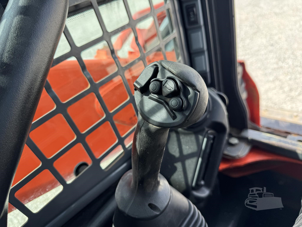 Vehicle thumbnail 19