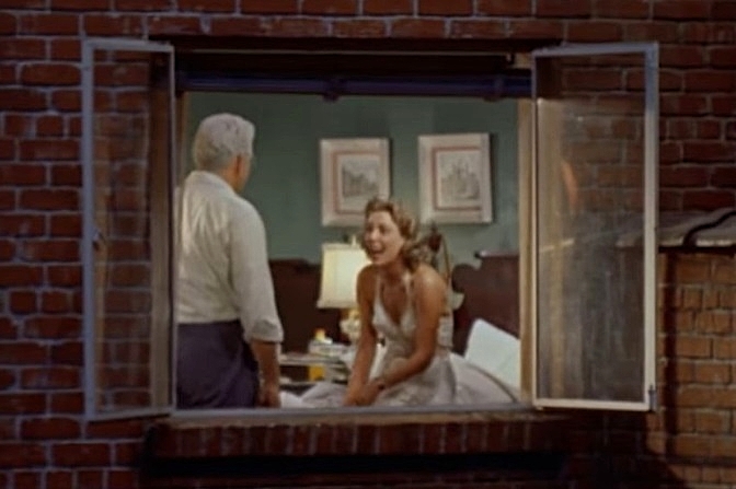 REAR-WINDOW-IRENE-WINSTON-1-A-FOTOR.jpg