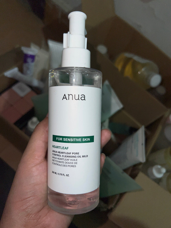 Anua Heartleaf Pore Control Cleansing Oil Mild For Sensitive Skin (Without Box)