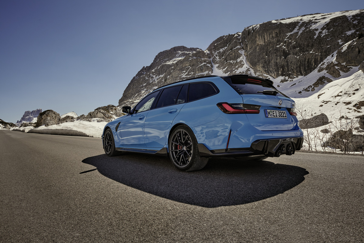 P90471467_highRes_the-first-ever-bmw-m