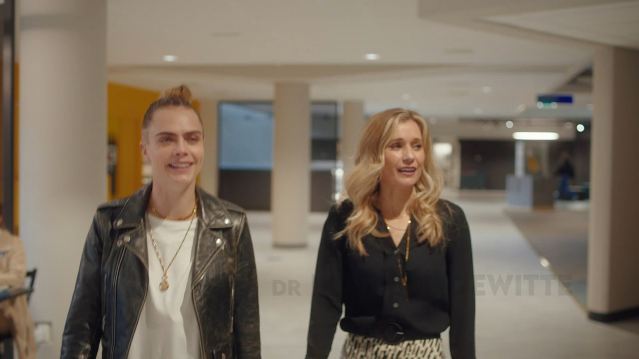 Planet Sex with Cara Delevingne_20230130_23250010.ts_snapshot_21.07.933