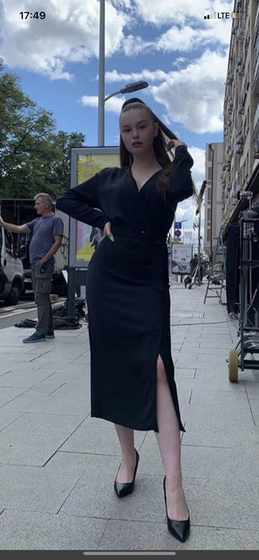 9502568B-6C52-4E4A-A4A3-801A9871E87C