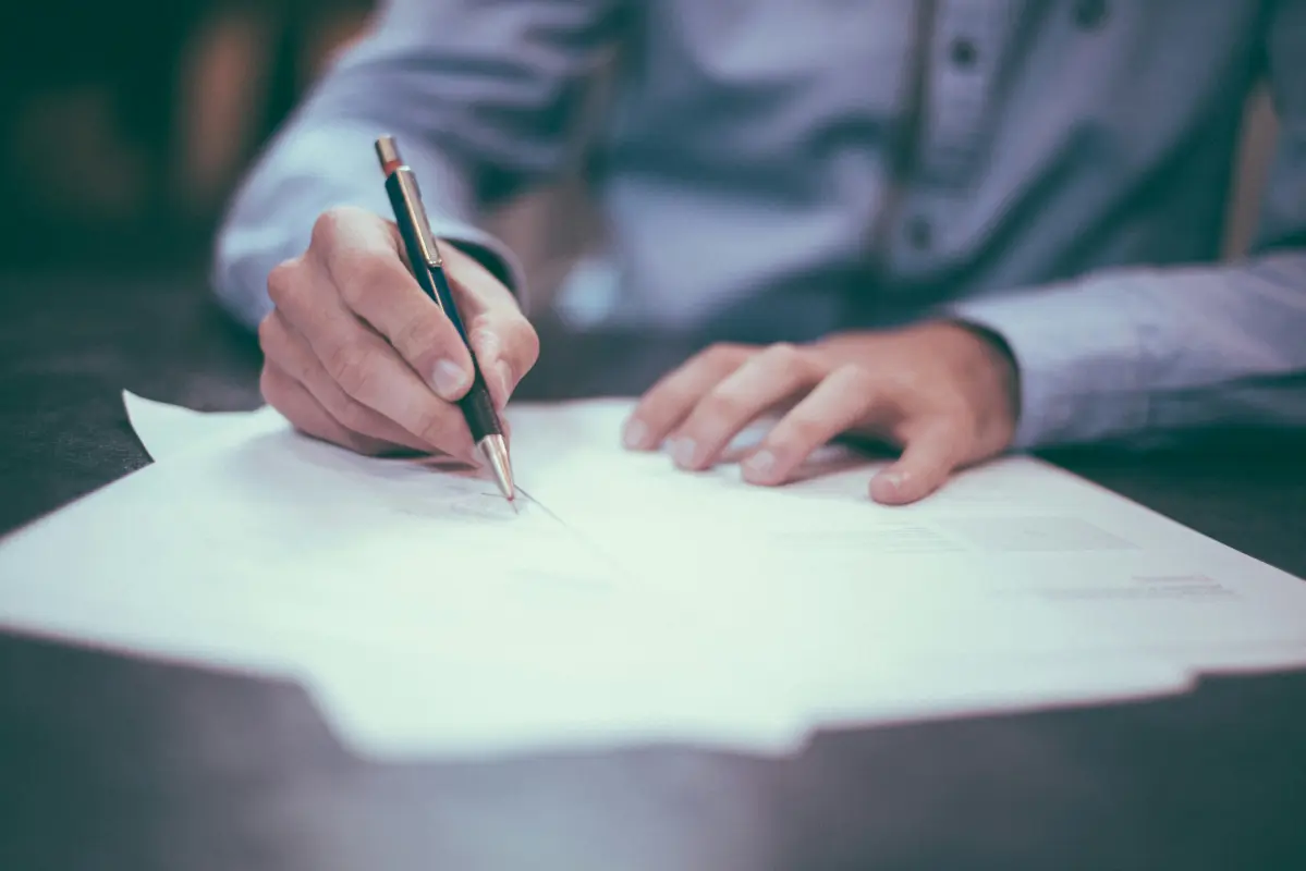 Créer son activité sous forme d’EURL, EI ou micro-entreprise