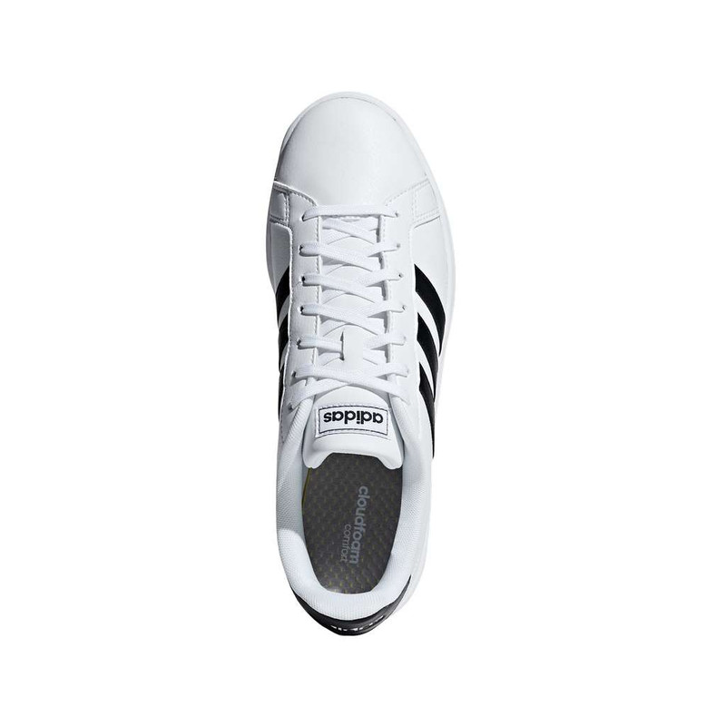 Martí: Tenis Adidas Grand Court de $1499 a $719.52 