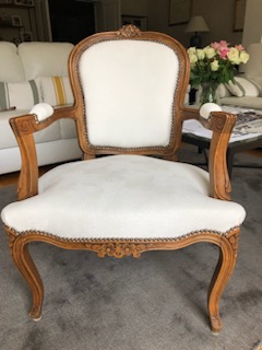 Siège rénovée de tapissier décorateur