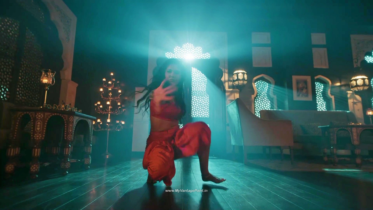 126Esha Gupta Hot in Aashram Web Series