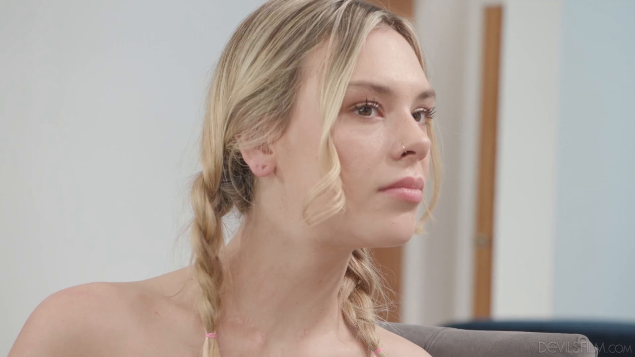 Dylan Moore - Sneaky Cousin Lovin' - DEVILSFILM.mp4.0001