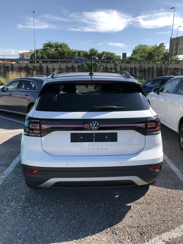 BD9E929A-AC8E-46E2-B138-488FD9727DA5