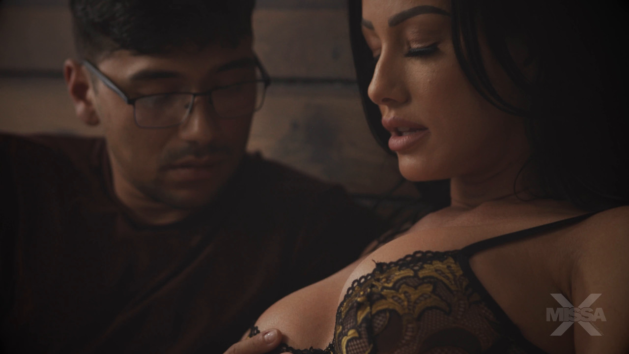 Jennifer White - Watching Porn with Jennifer - MISSAX 4K.mp4.0007