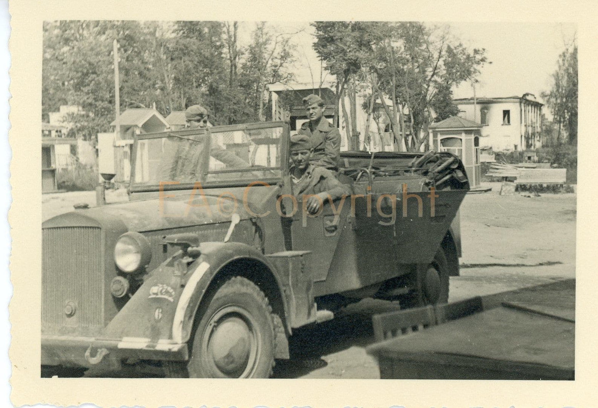 Wagen Wappen PKW Auto StuG Sturmgeschütz Foto