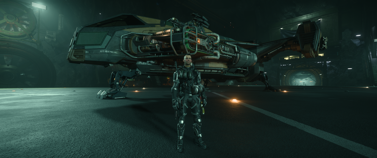 [Bild: Squadron-42-Star-Citizen-Screenshot-2026...-17-53.png]