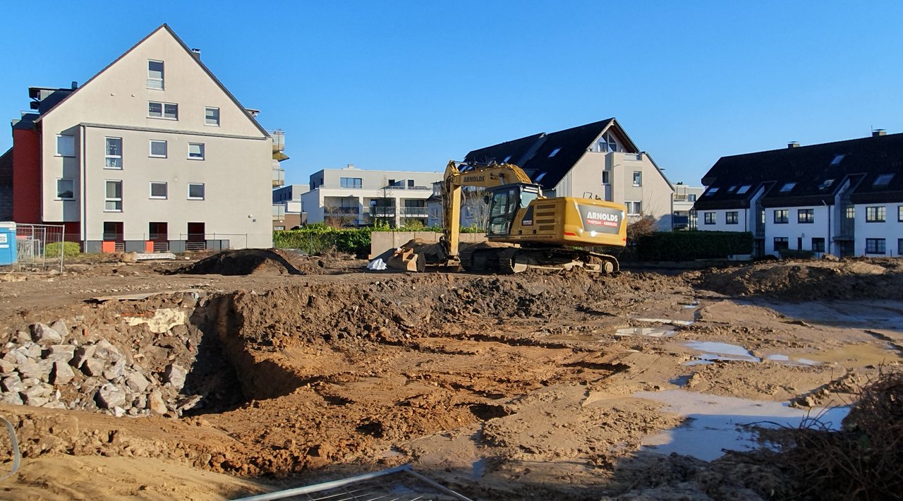 20250201-143020-Shift-N.jpg