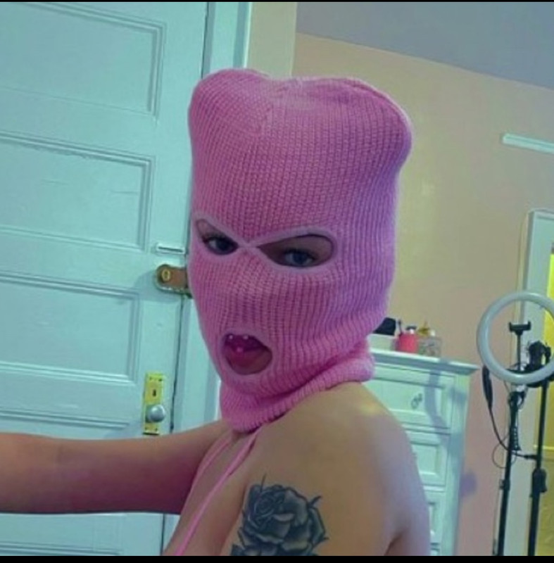 79E920FC-3A44-4D9D-B5A3-26B86D2886AE