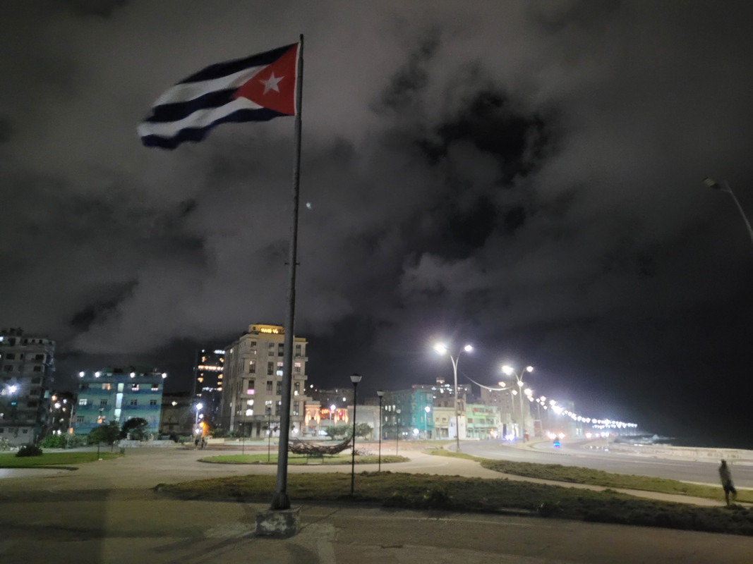 Внезапная поездка. Cuba, tengo un hambre de pingon! Варадеро-Гавана.  Конец декабря 2024