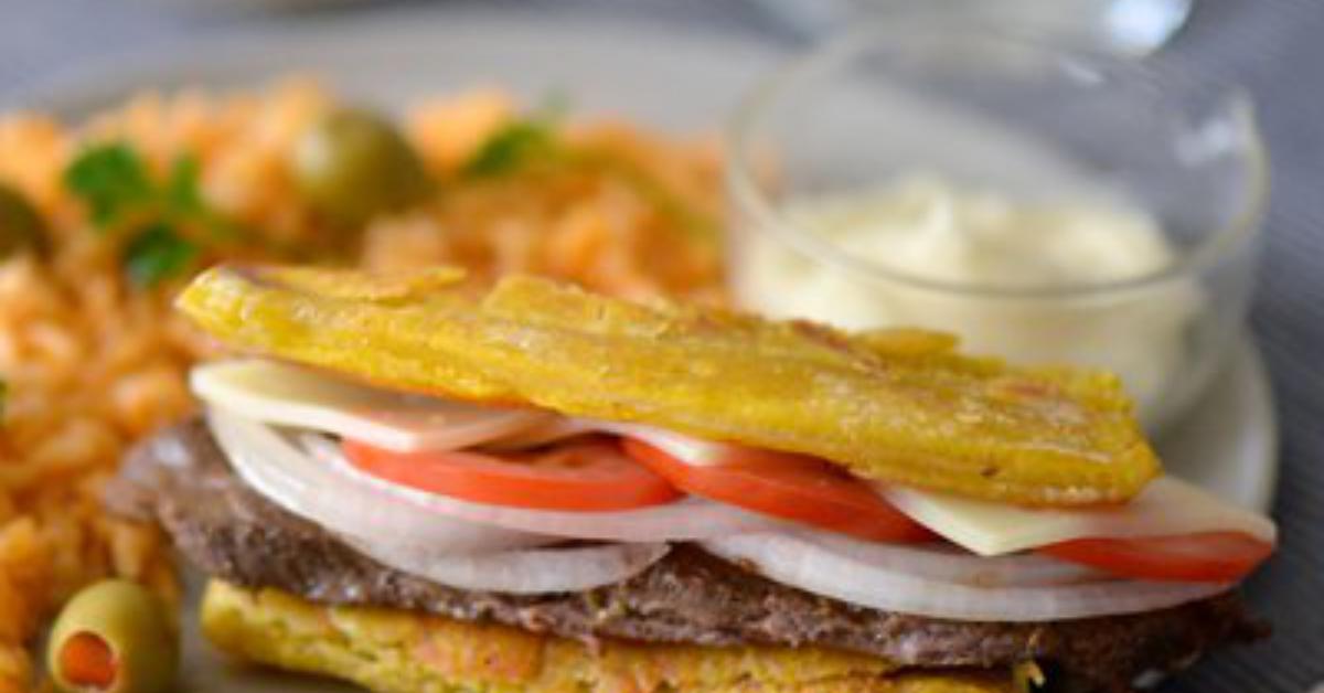 Jibarito Puertorriqueño (Clásico)