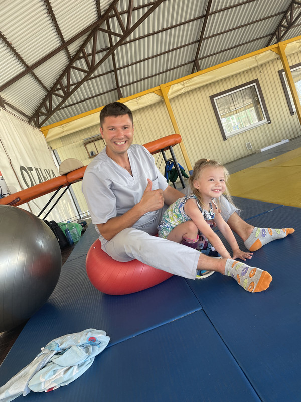 1B0AF5D1-4C28-4EFC-894E-BDDFDCB42520