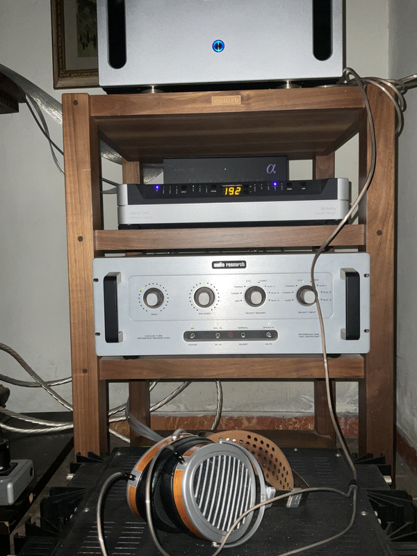 5-E414377-57-E6-4-C09-B915-812775499-E15