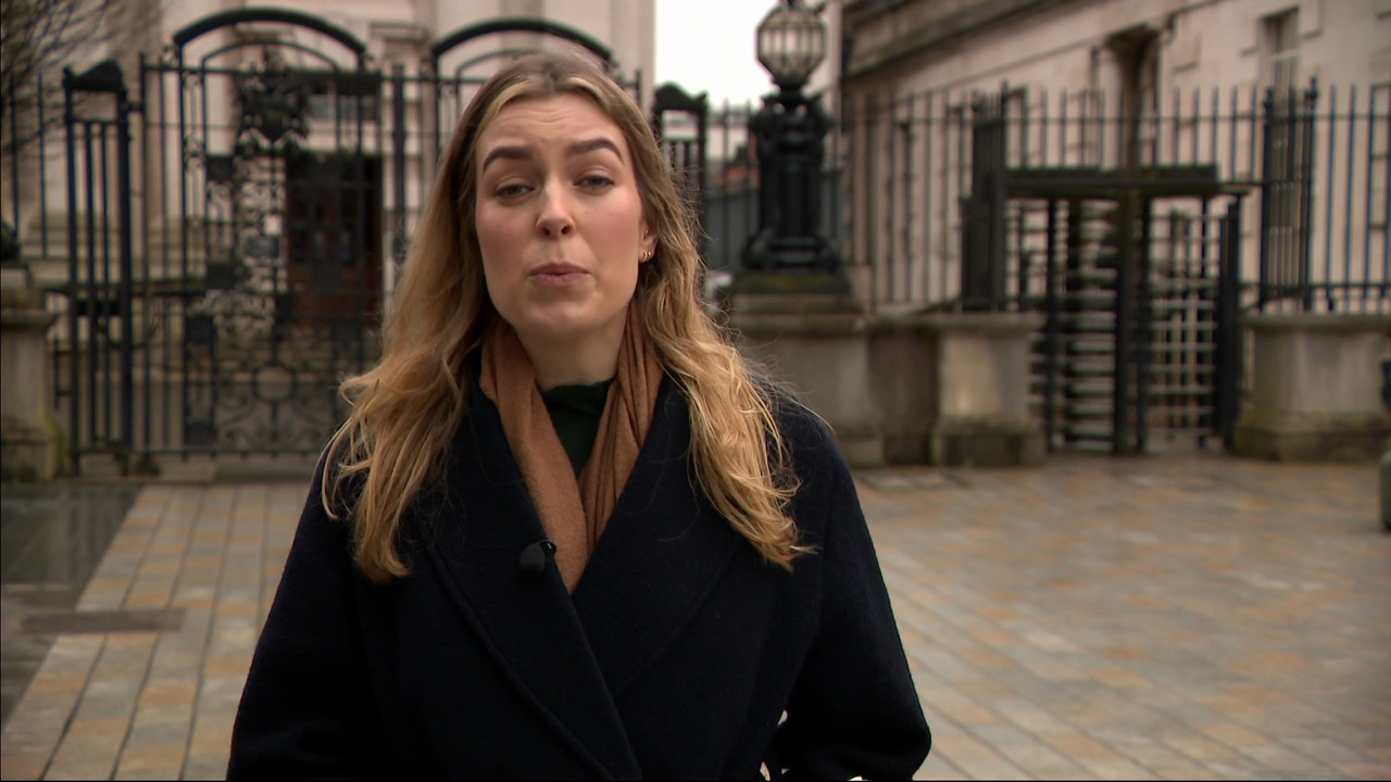 02.28 - 18.00.01 - UTV Live. Northern Ireland's first choice for news....ts_snapshot_05.49.957