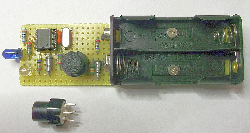 [Bild: DAT-Secret-Key-Sender-1-mit-ATtiny25-008.jpg]