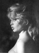 Bardot_Brigitte_me74