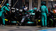 [Imagen: Lewis-Hamilton-Mercedes-GP-Ungarn-2021-B...819422.jpg]